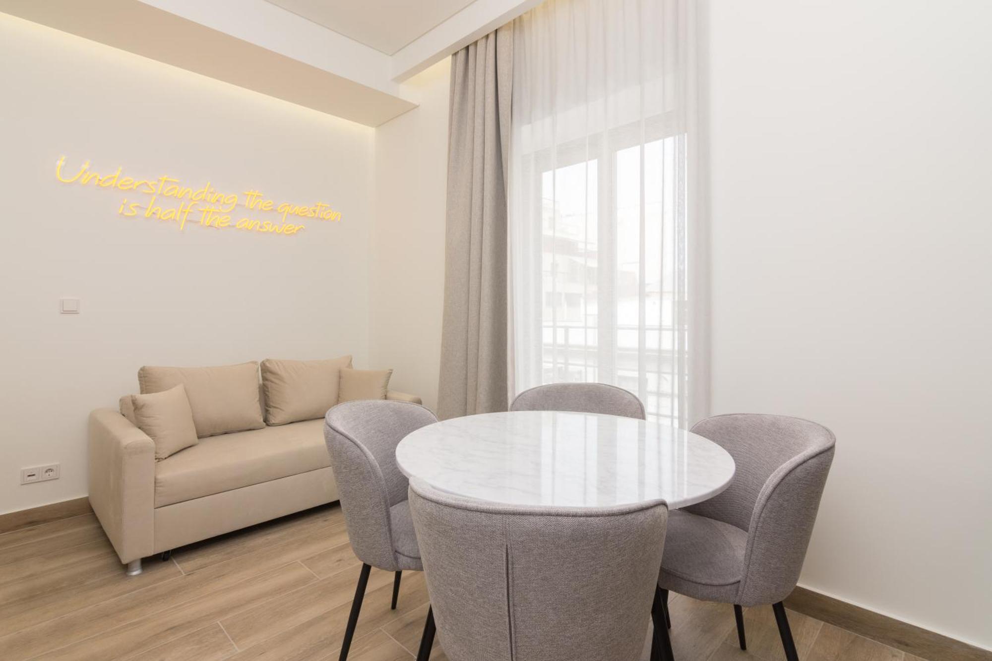 Socrates Fully Equipped Apartments With Unique Design Афины Экстерьер фото